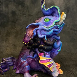 CUTTLE BAKU PAINTED FIGURE