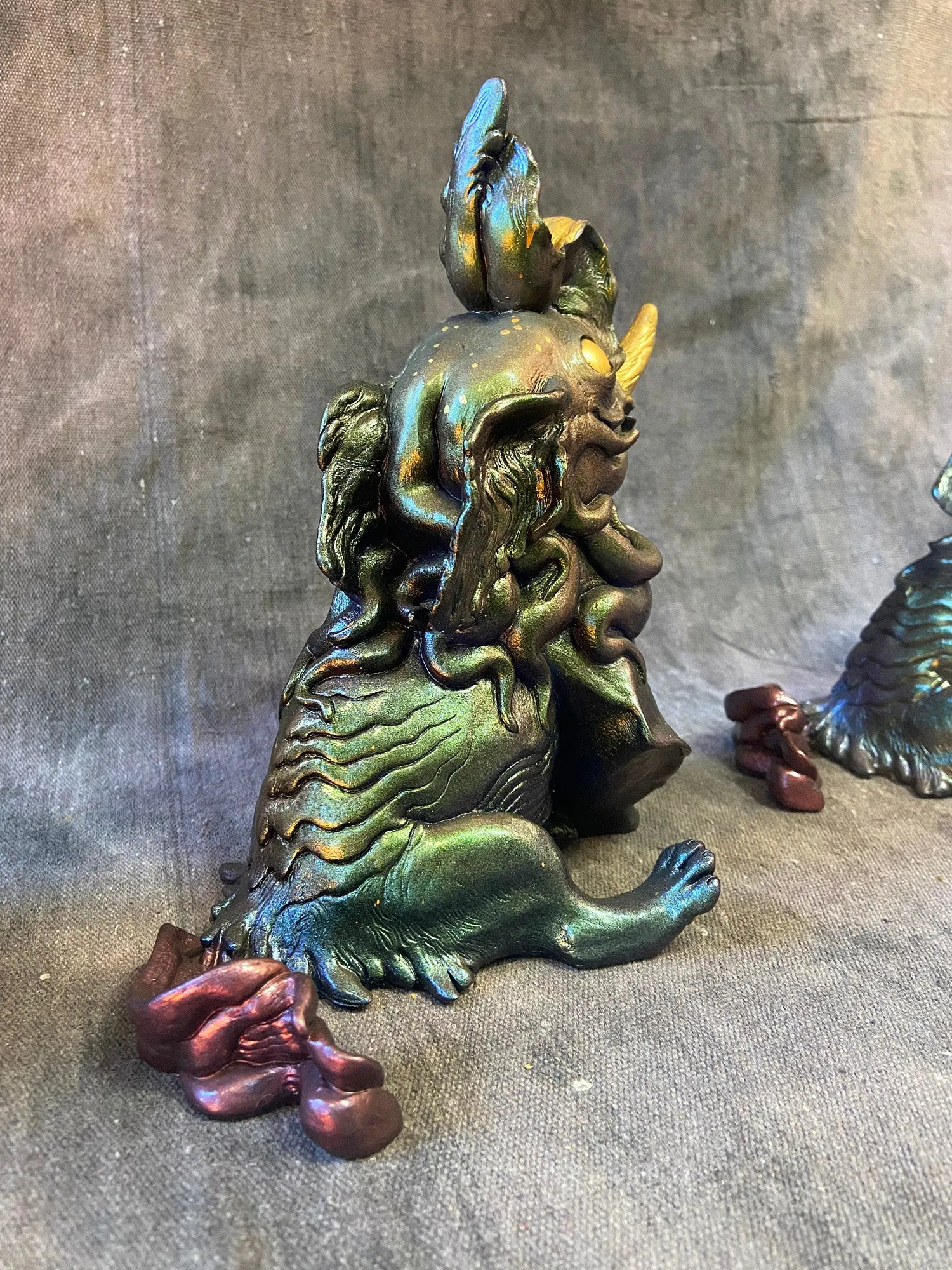 DEEP DISCOUNT- FLAMBOYANT CUTTLEFISH BAKU CAST FIGURE- COLOR SHIFT/GOLD LEAF
