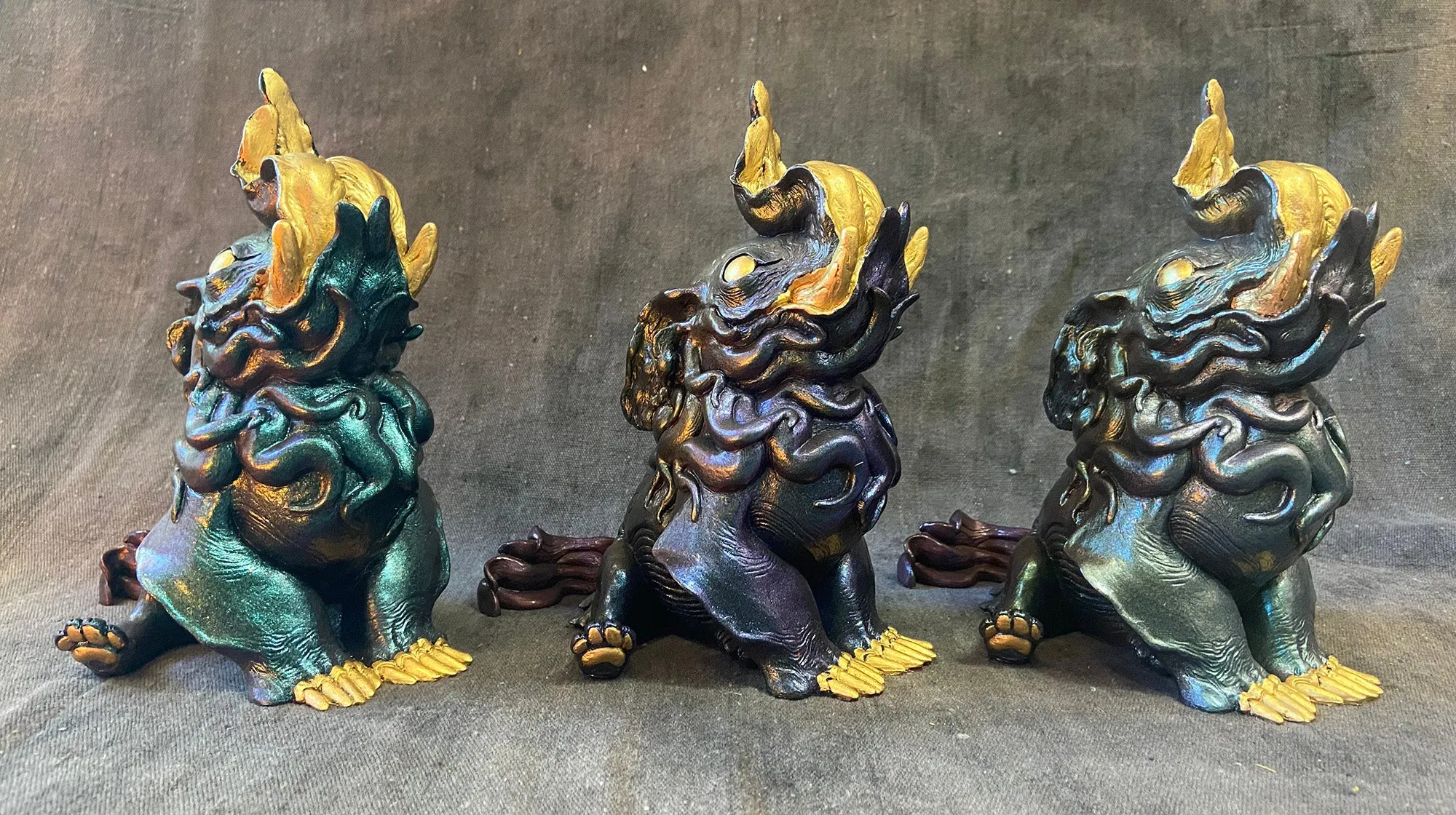 DEEP DISCOUNT- FLAMBOYANT CUTTLEFISH BAKU CAST FIGURE- COLOR SHIFT/GOLD LEAF