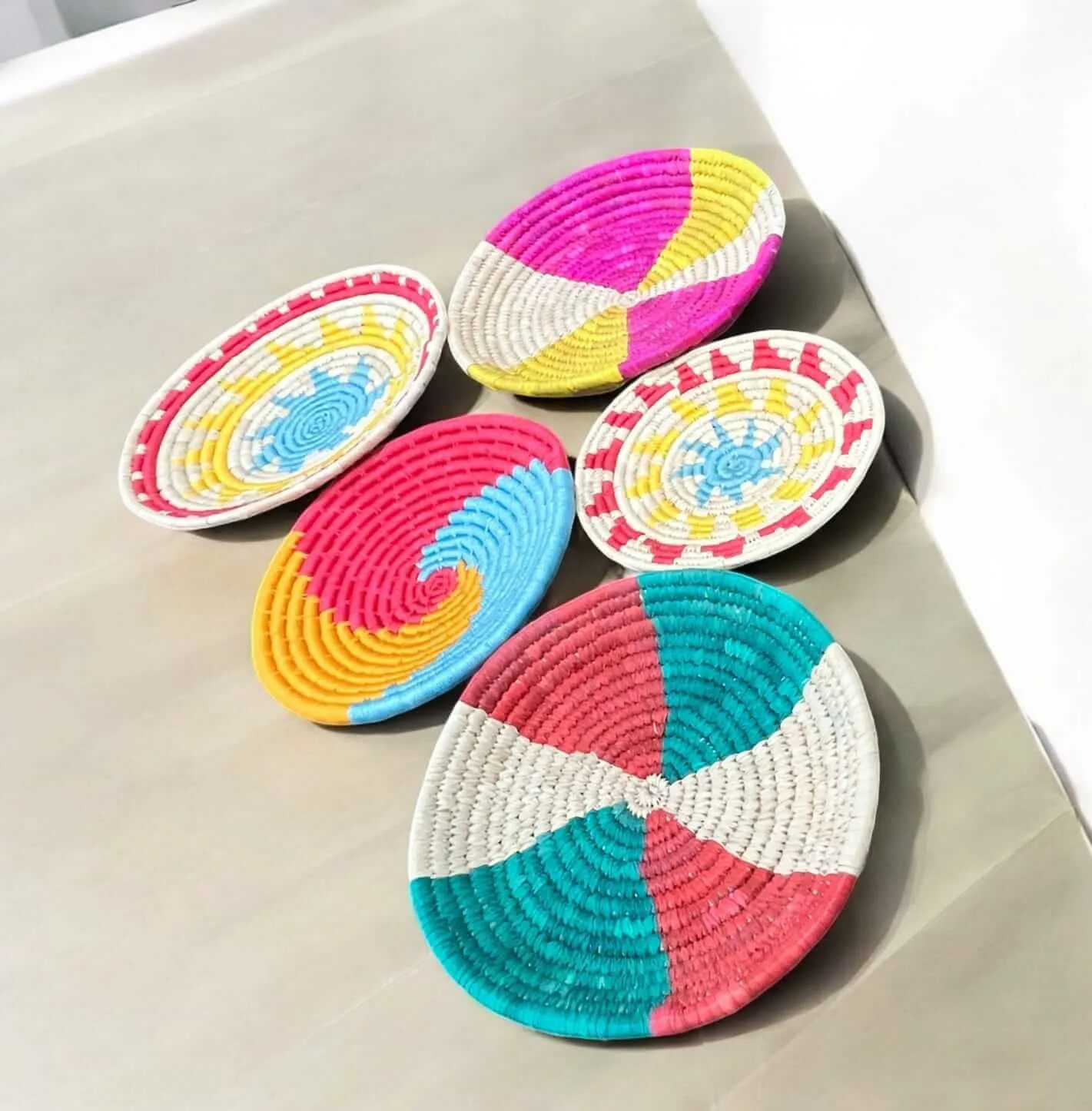 Sabai Grass Handwoven Rattan Wall Plates Baskets Multicolour Bohemian Theme Wall Hanging Décor Bamboo Wall Art